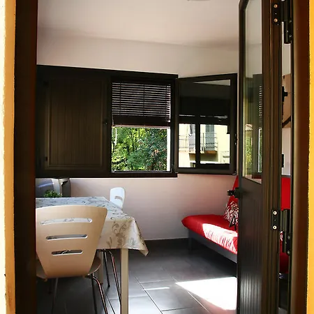 Carmelita Apartahotel 2*